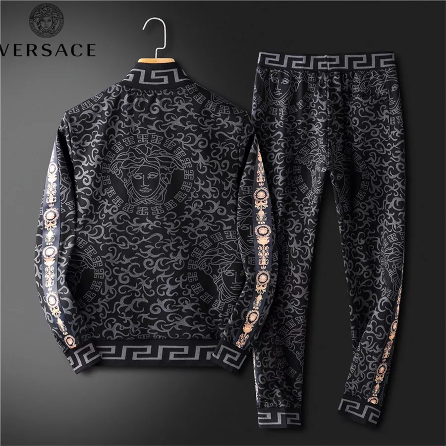 versace survetements manches longues pour homme s_1271b22:survetement versace collection1